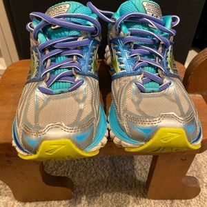Brooks Glycerin 14 Blue Gray Size 7.5 Women